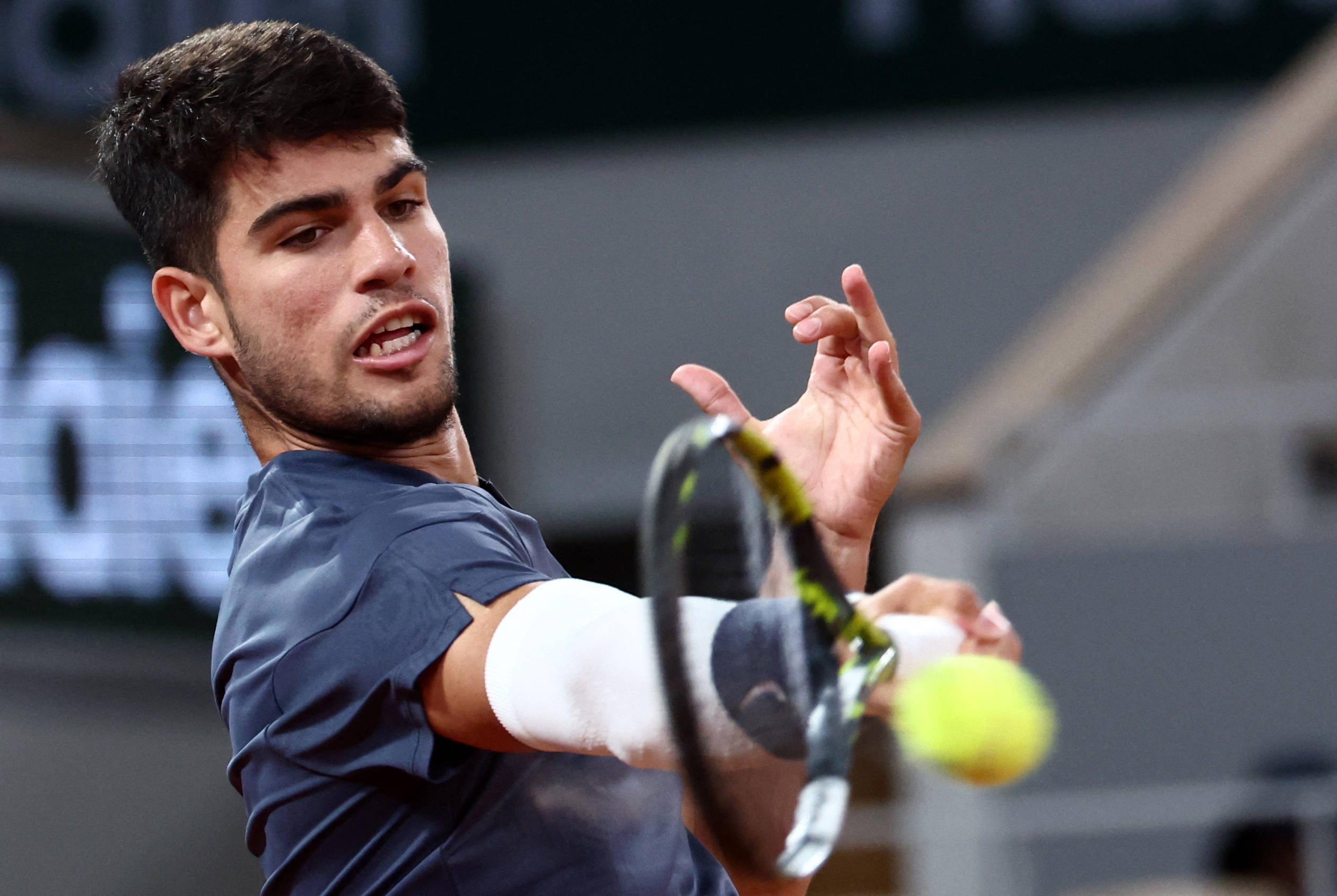 元加额外浮 元加额外浮